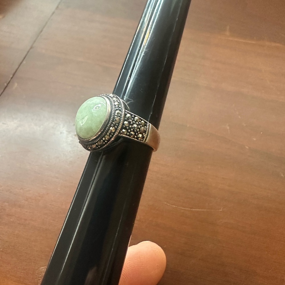 Sterling silver ring - Picture 2 of 3